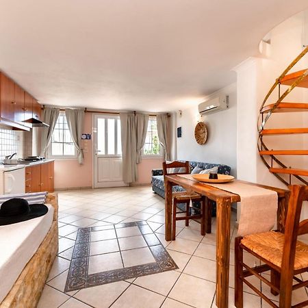 Villa By Hotel Thira Фіра Екстер'єр фото
