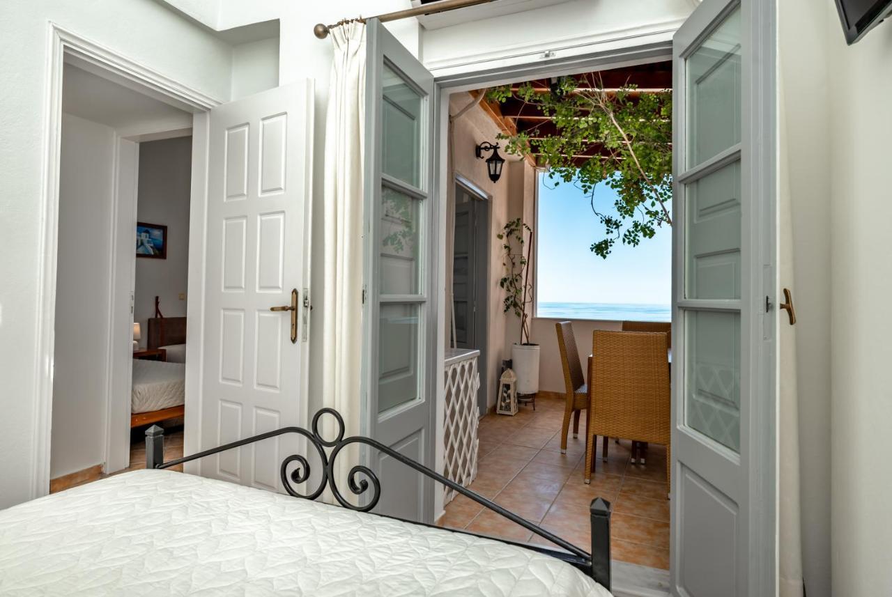 Villa By Hotel Thira Фіра Екстер'єр фото